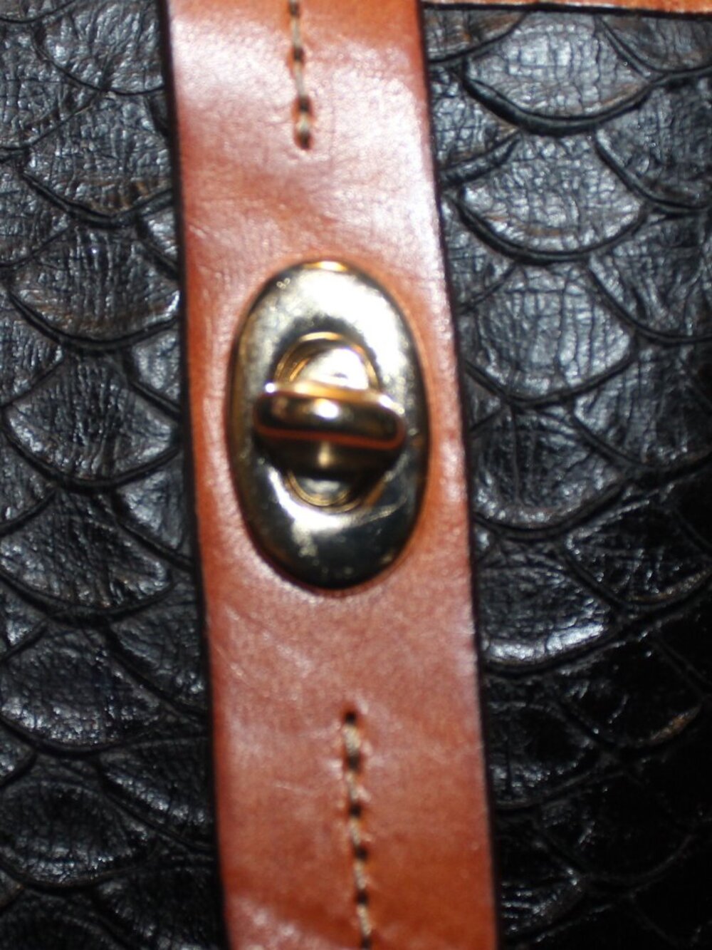 $398 Dooney & Bourke Claremont Dove "Python" Shopper Tote Shoulder Bag - Picture 6 of 13